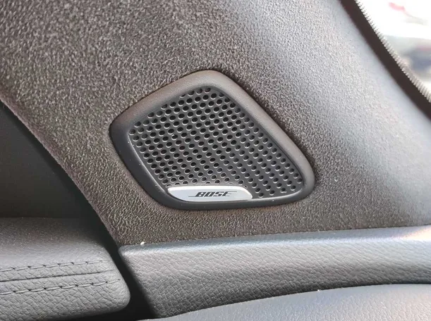 Car image 31
