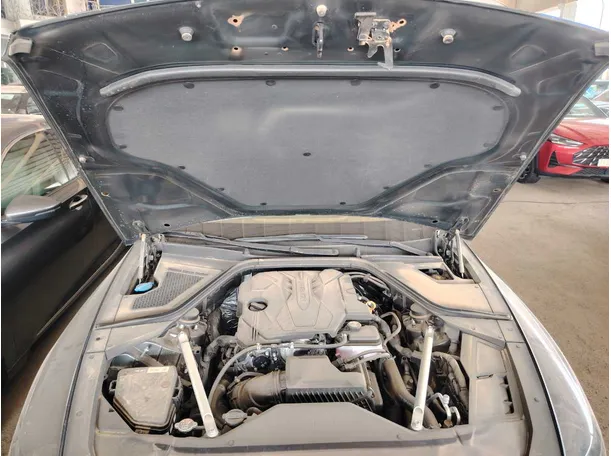 Car image 37