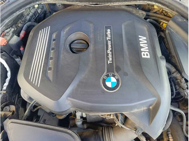 Car image 48