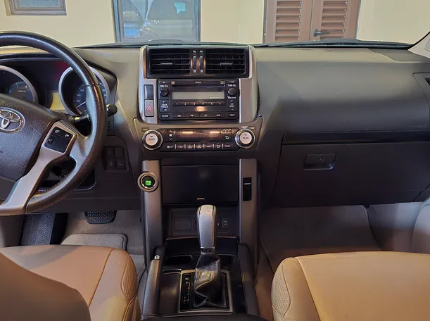 Car image 6