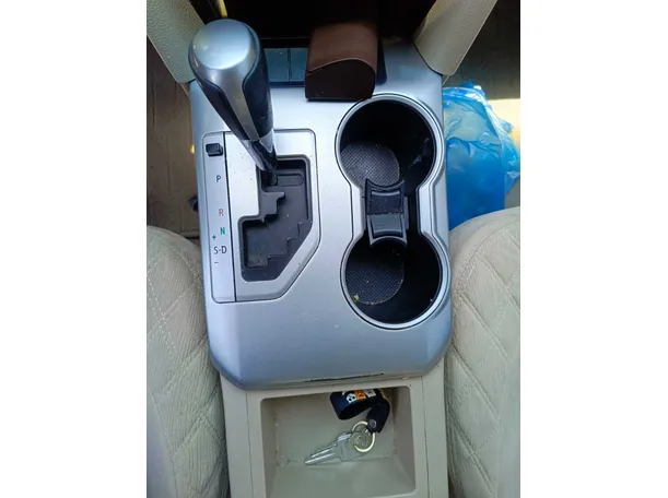 Car image 20
