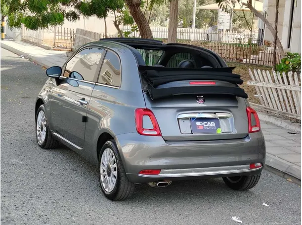 Car image 9