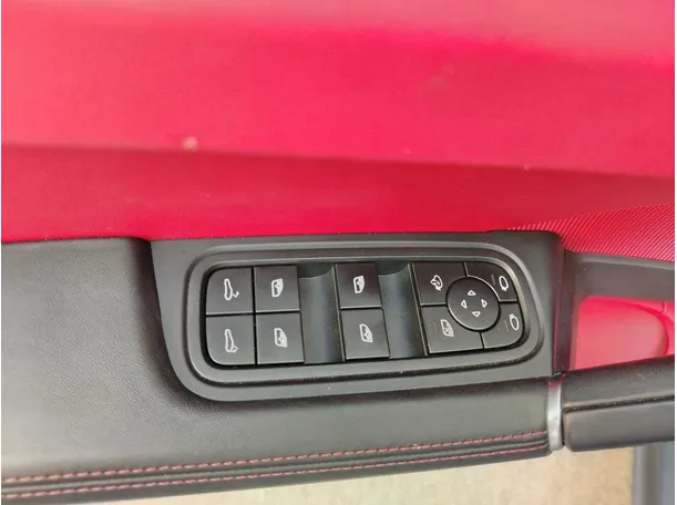 Car image 41