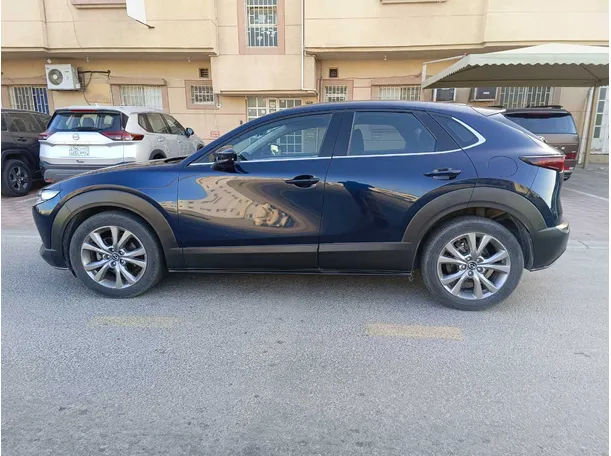 Car image 8