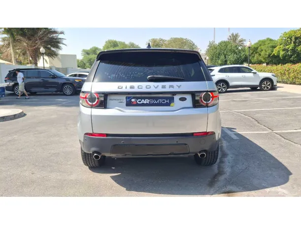 Car image 6