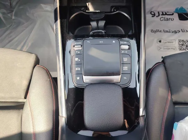 Car image 22