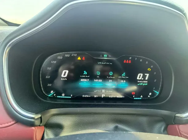 Car image 25