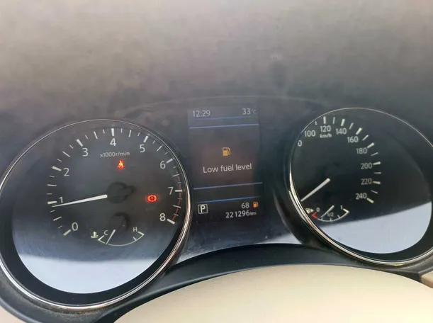 Car image 23