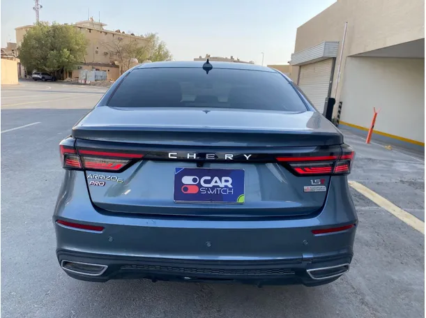 Car image 6