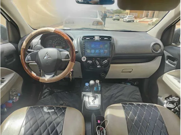 Car image 23