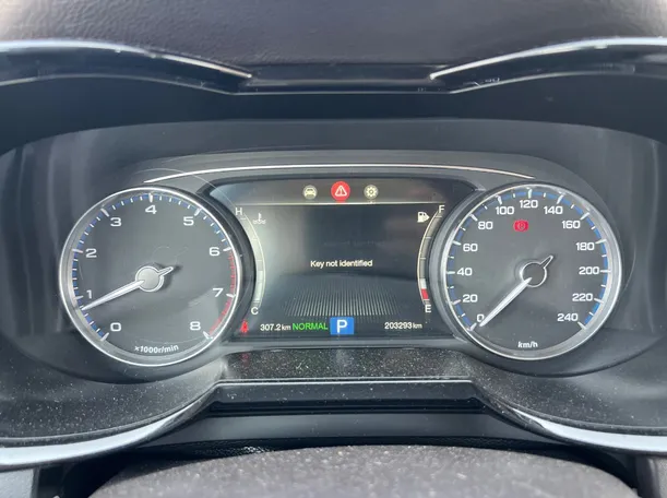 Car image 21