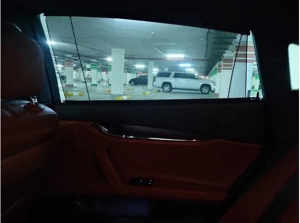 Car image 37