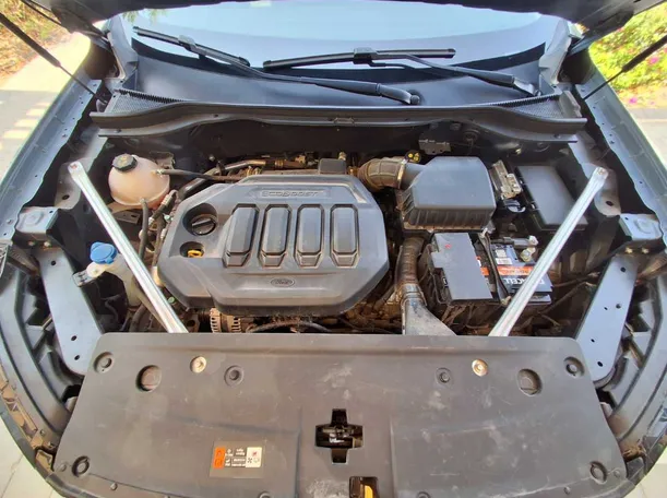 Car image 21