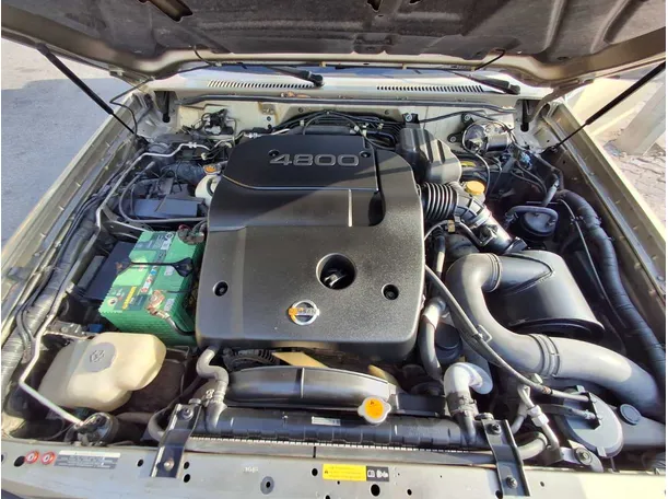 Car image 19