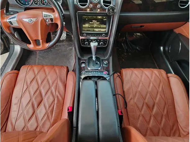 Car image 22