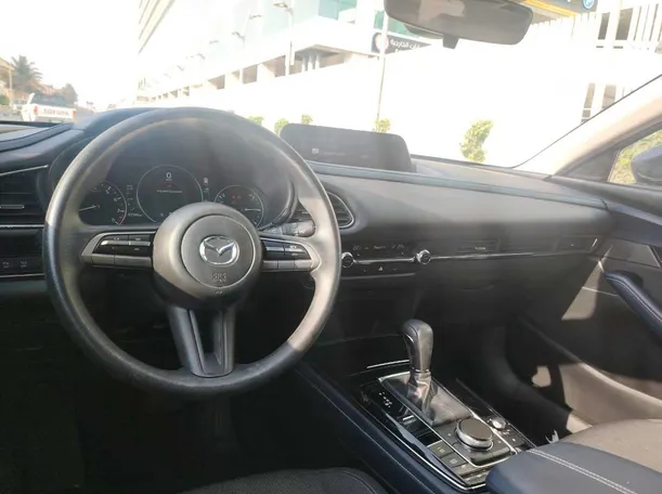 Car image 23