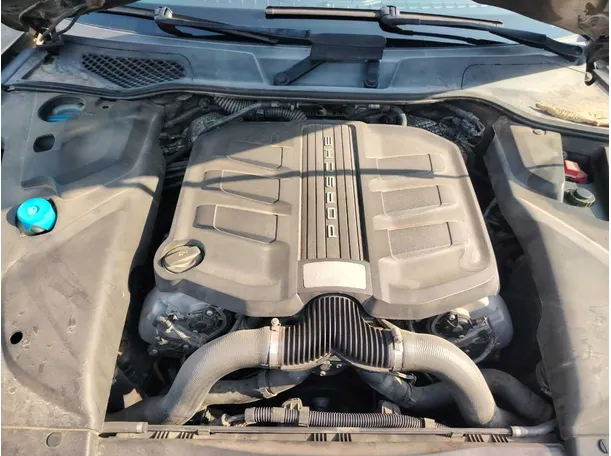 Car image 47