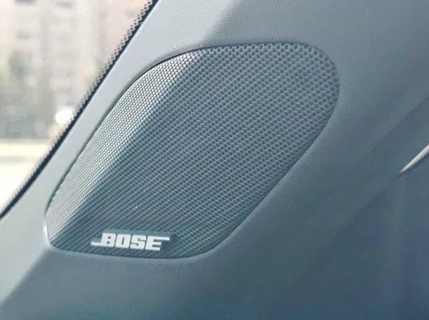 Car image 28
