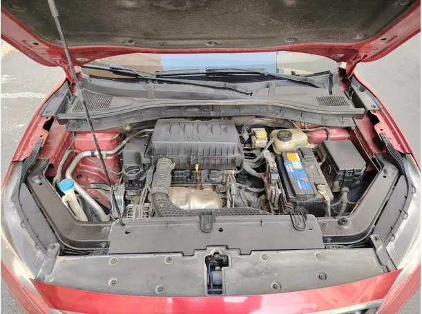 Car image 30