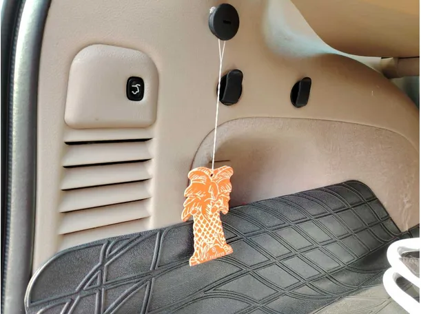 Car image 32