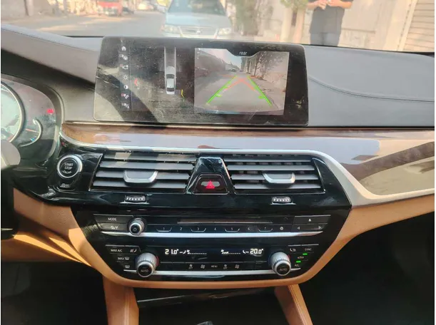 Car image 27