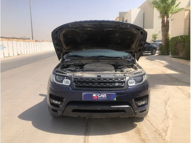 Car image 25