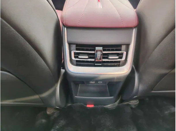 Car image 45