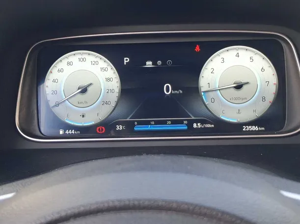 Car image 20