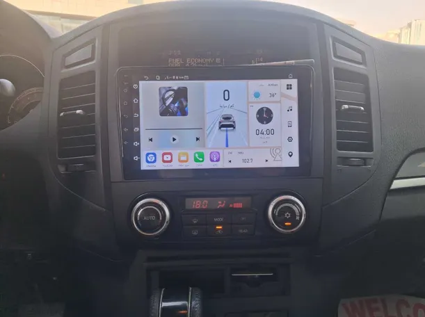 Car image 16