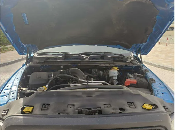 Car image 29