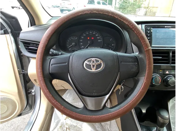 Car image 22