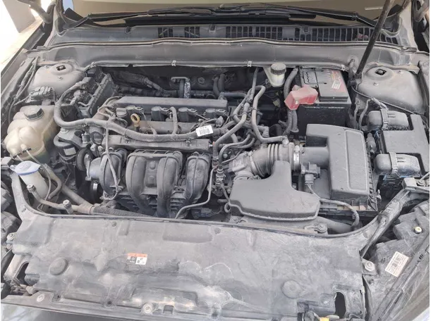 Car image 16