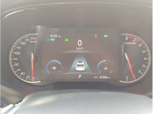 Car image 23