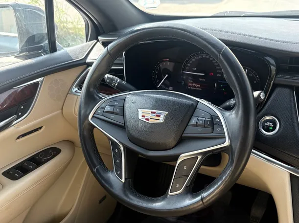 Car image 21