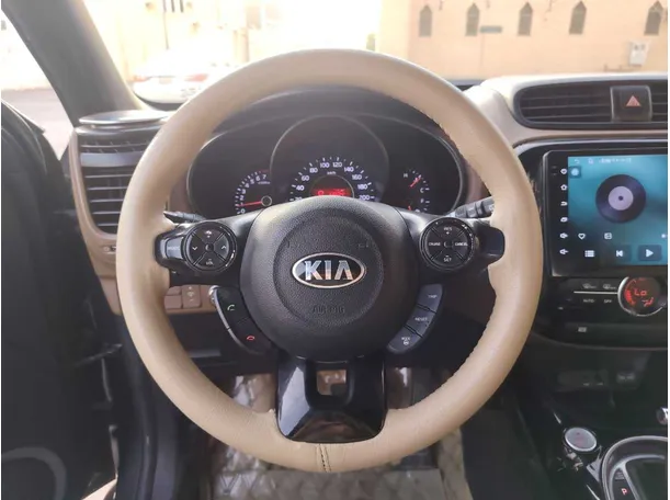 Car image 22