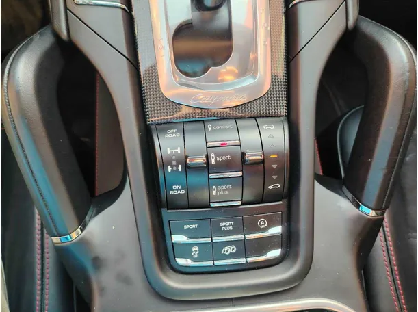 Car image 21
