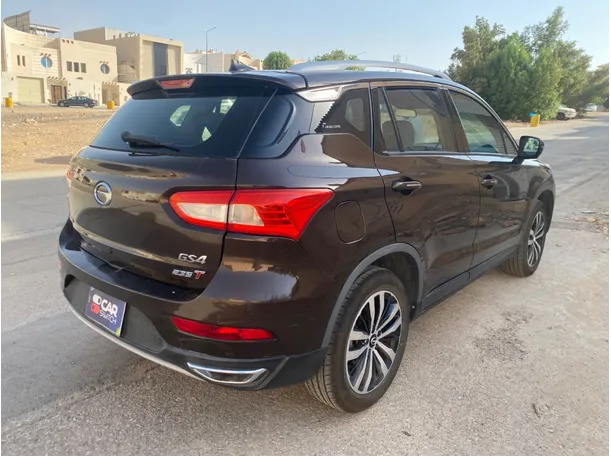 Car image 5