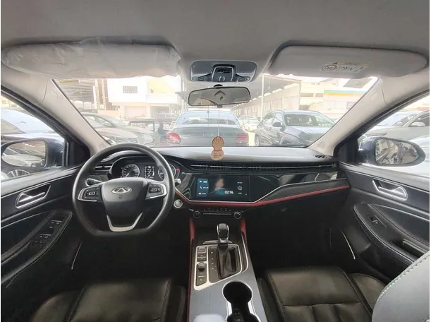 Car image 20