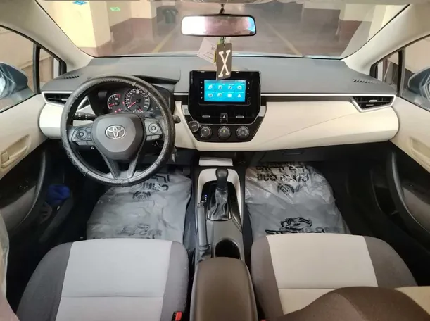 Car image 38