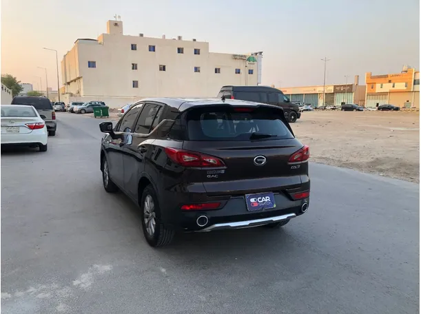 Car image 7
