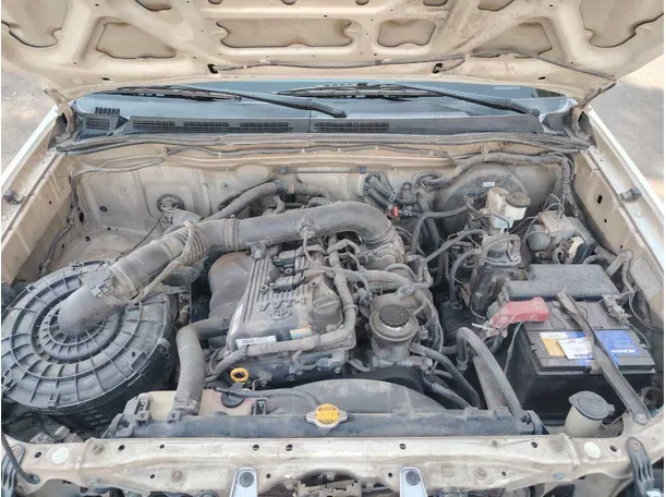 Car image 27