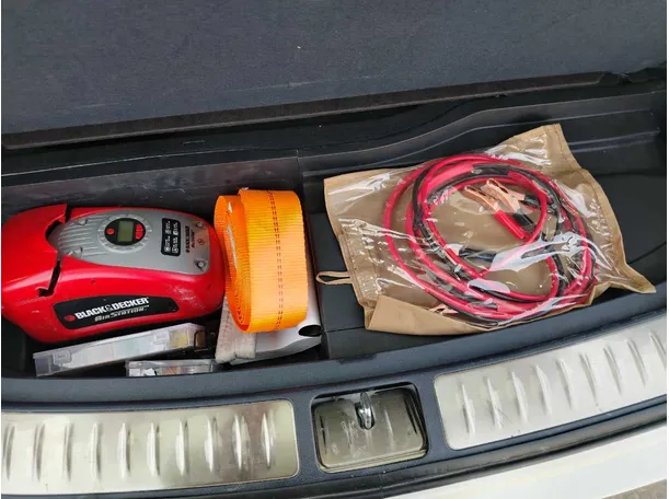 Car image 45
