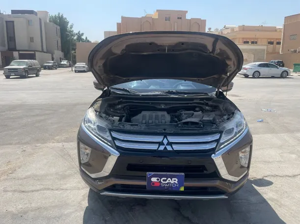 Car image 24