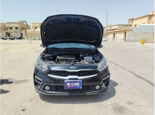 Car image 30