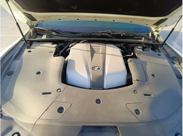 Car image 45