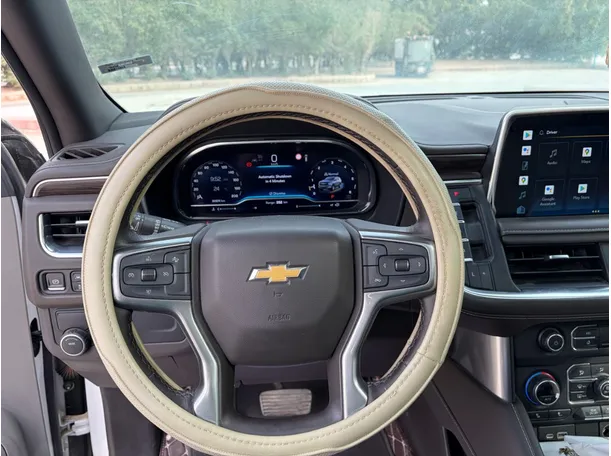Car image 18