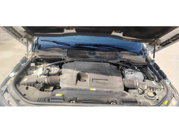 Car image 36