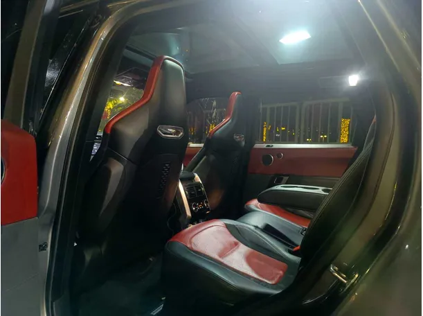 Car image 21