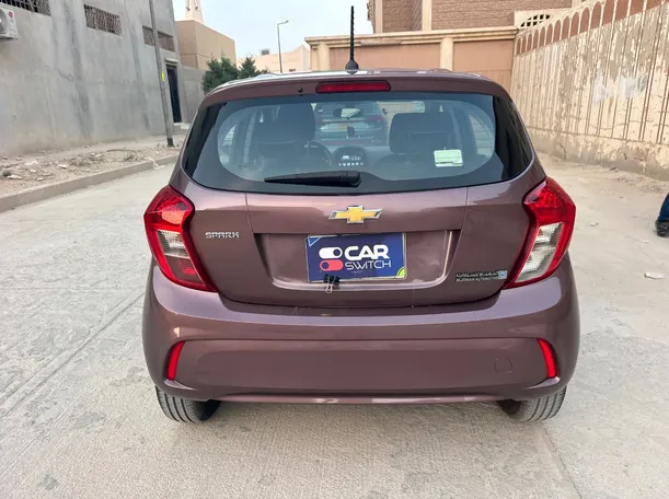 Car image 6