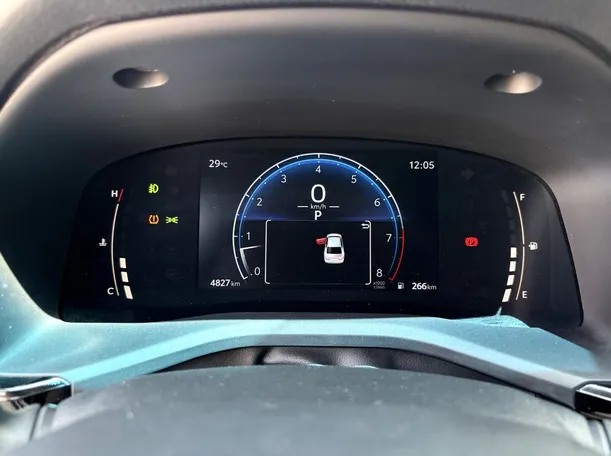 Car image 23